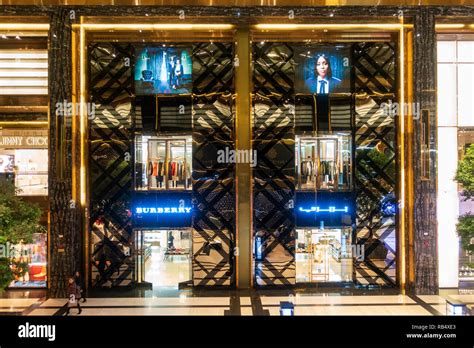 Find Burberry Stores in Kuwait 